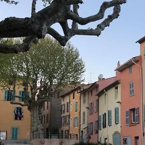L'oiseau De Charme Au Coeur De La Provence Lorgues